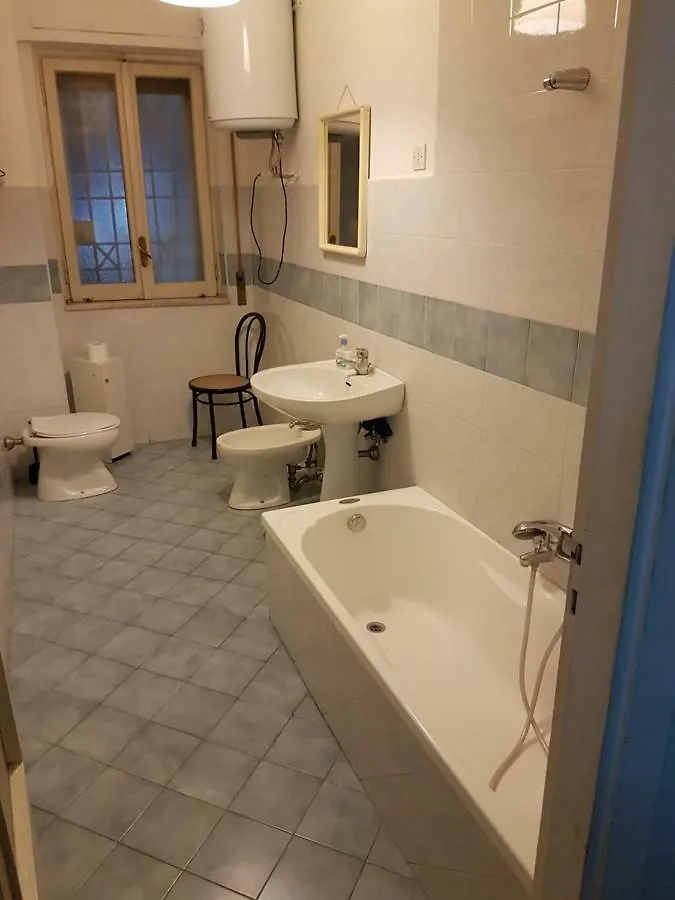 Monolocale In Gradoni Di Chiaia Apartment Naples Italy