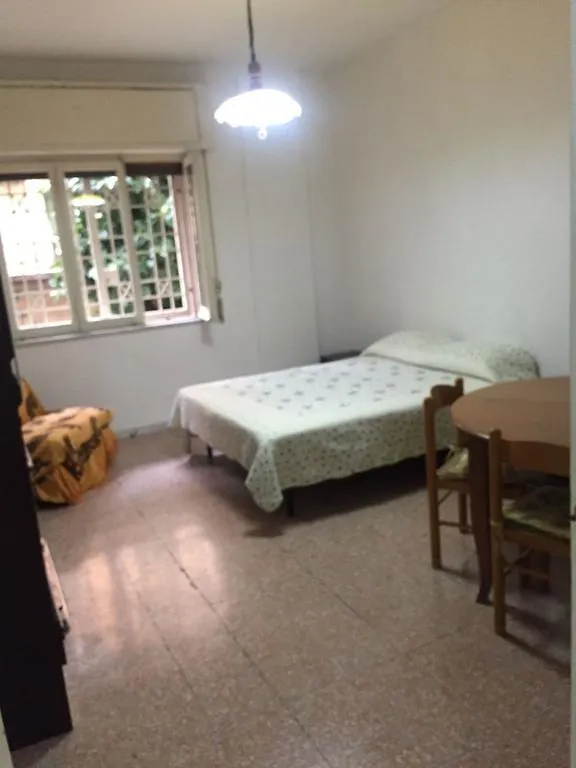 Monolocale In Gradoni Di Chiaia Apartment Naples Italy